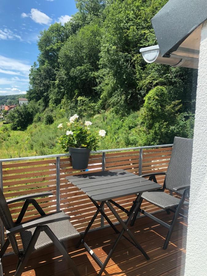 Ferienwohnungen Lamisto Am Waldesrand Neckartenzlingen 外观 照片