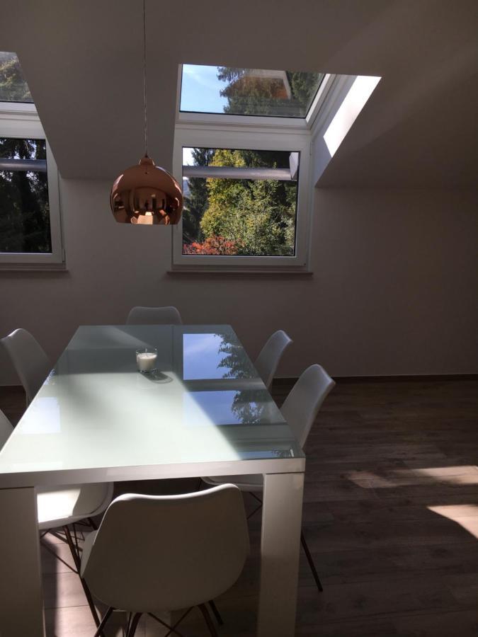 Ferienwohnungen Lamisto Am Waldesrand Neckartenzlingen 外观 照片