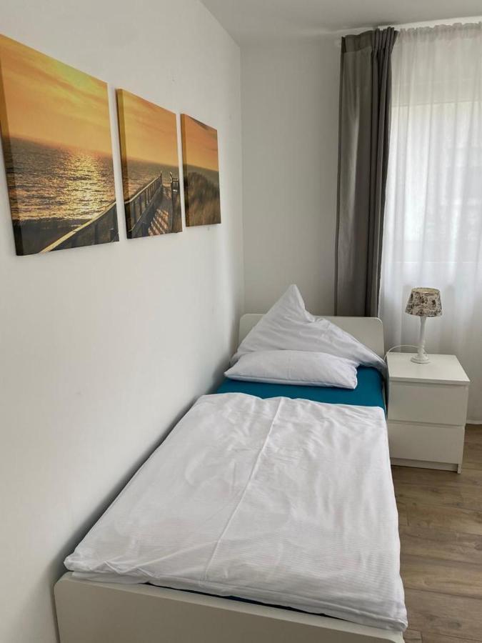 Ferienwohnungen Lamisto Am Waldesrand Neckartenzlingen 外观 照片